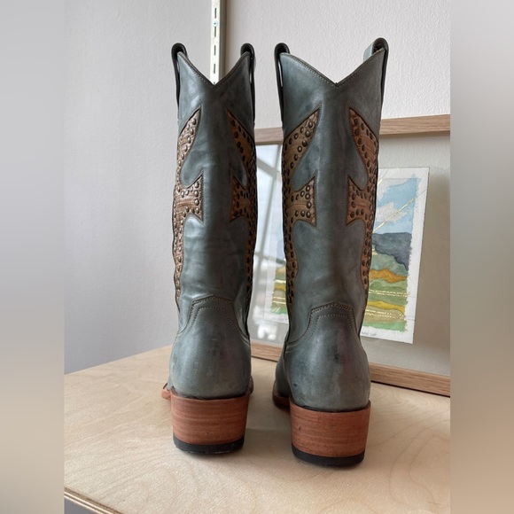 FRYE blue studded vintage daisy duke boots 7 - Picture 7 of 9